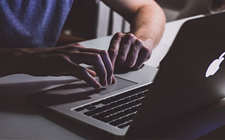 500彩票平台-英超狼队宣布青岛西海岸中场徐彬自由身转会加盟